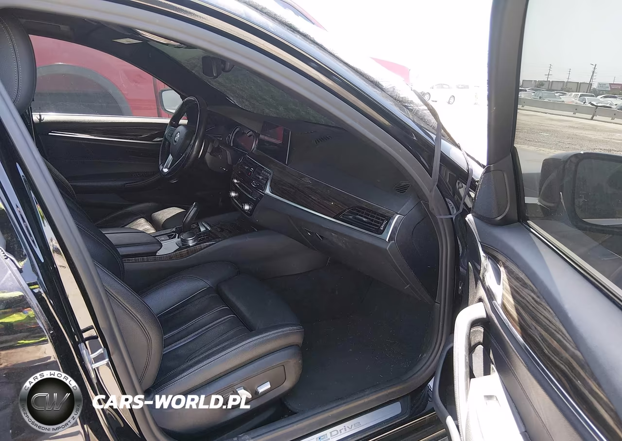 2018 BMW 530E Iperformance VIN:WBAJA9C57JB252232 - 5