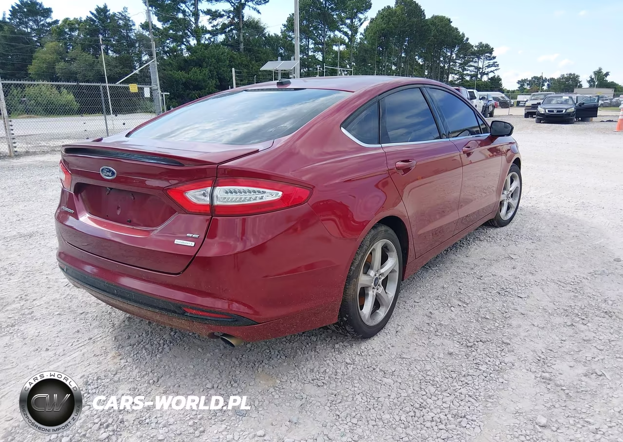 2015 Ford Fusion Se VIN:1FA6P0HD9F5105179 - 4
