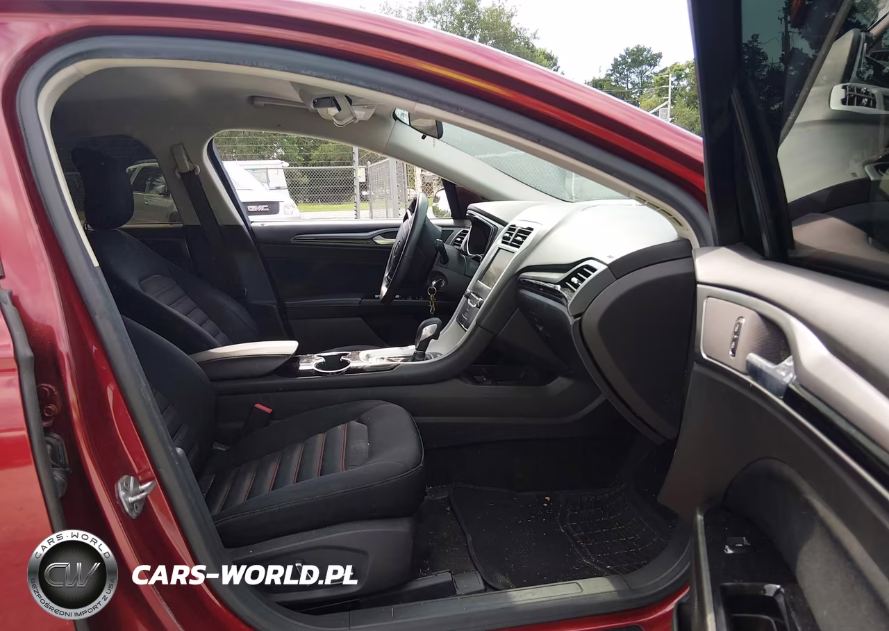 2015 Ford Fusion Se VIN:1FA6P0HD9F5105179 - 5