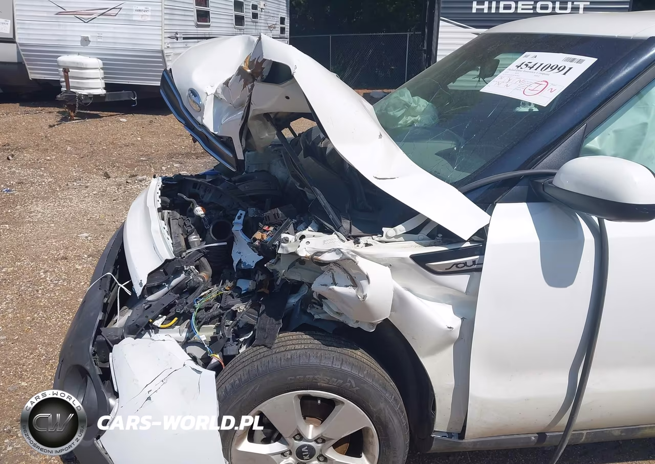 2019 Kia Soul VIN:KNDJN2A2XK7912002 - 18