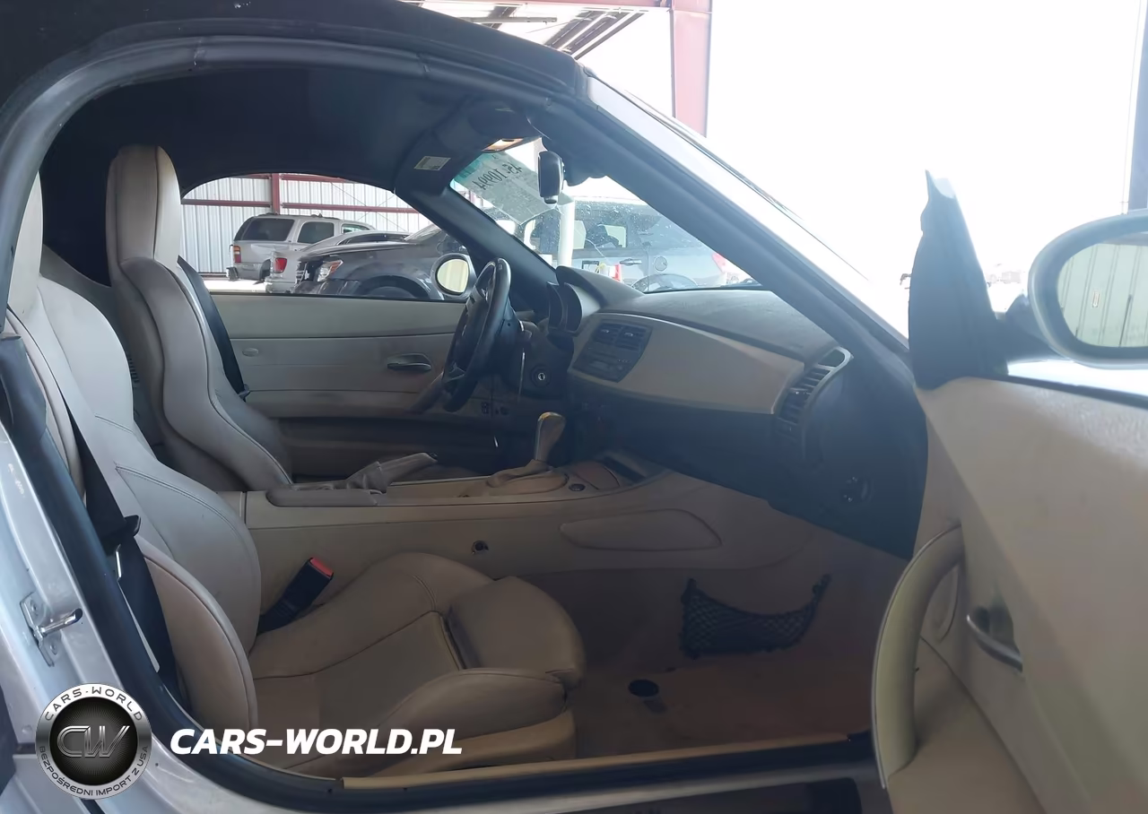 2005 BMW Z4 3.0I VIN:4USBT535X5LU10163 - 5
