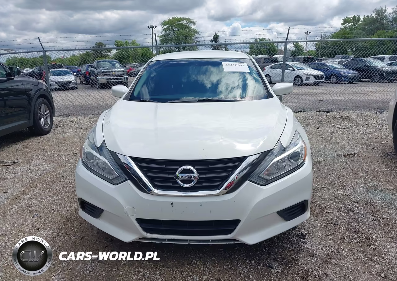 2018 Nissan Altima 2.5 S VIN:1N4AL3AP8JC107926 - 12