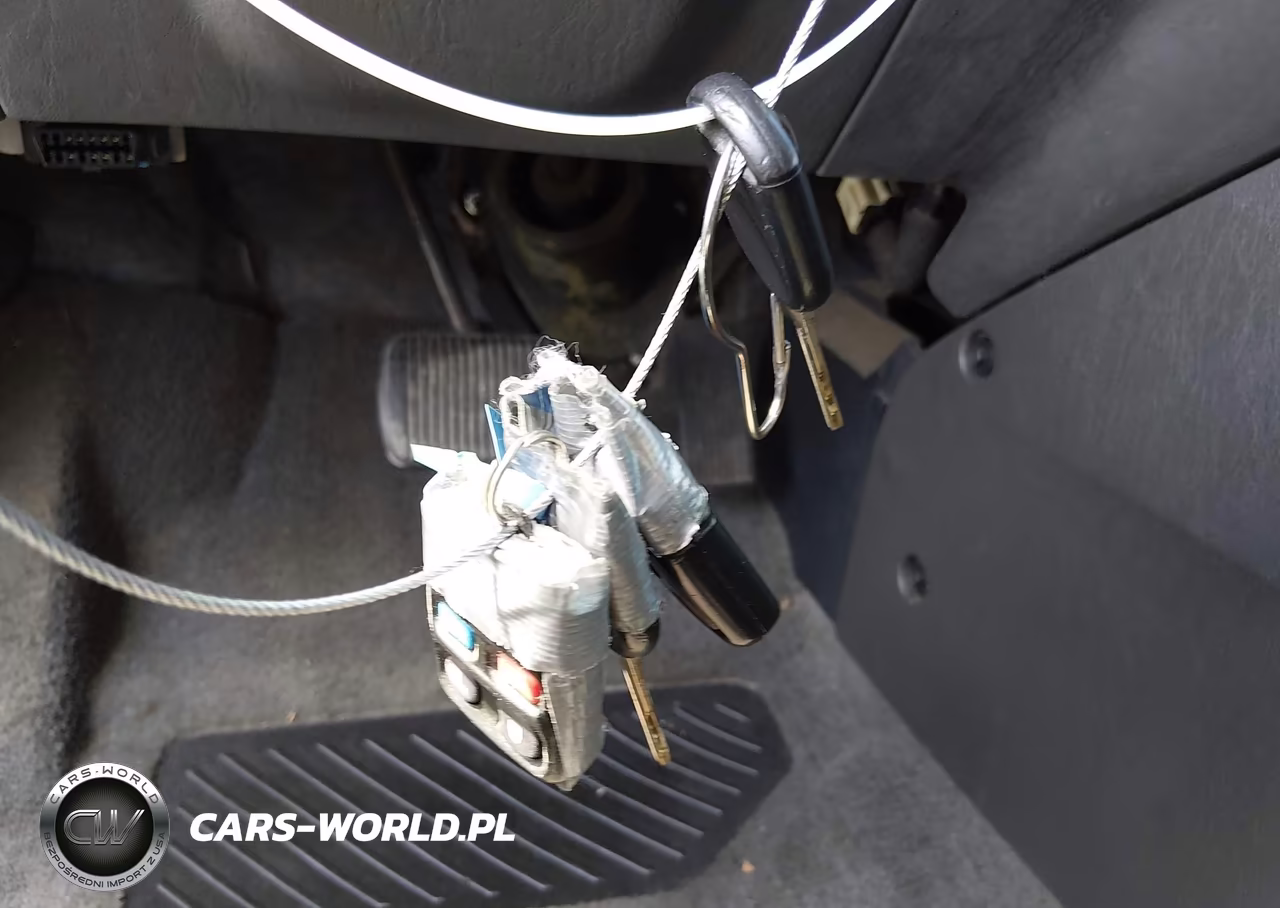 2007 Ford Escape Xls-Xls Manual VIN:1FMYU02Z57KA02971 - 11