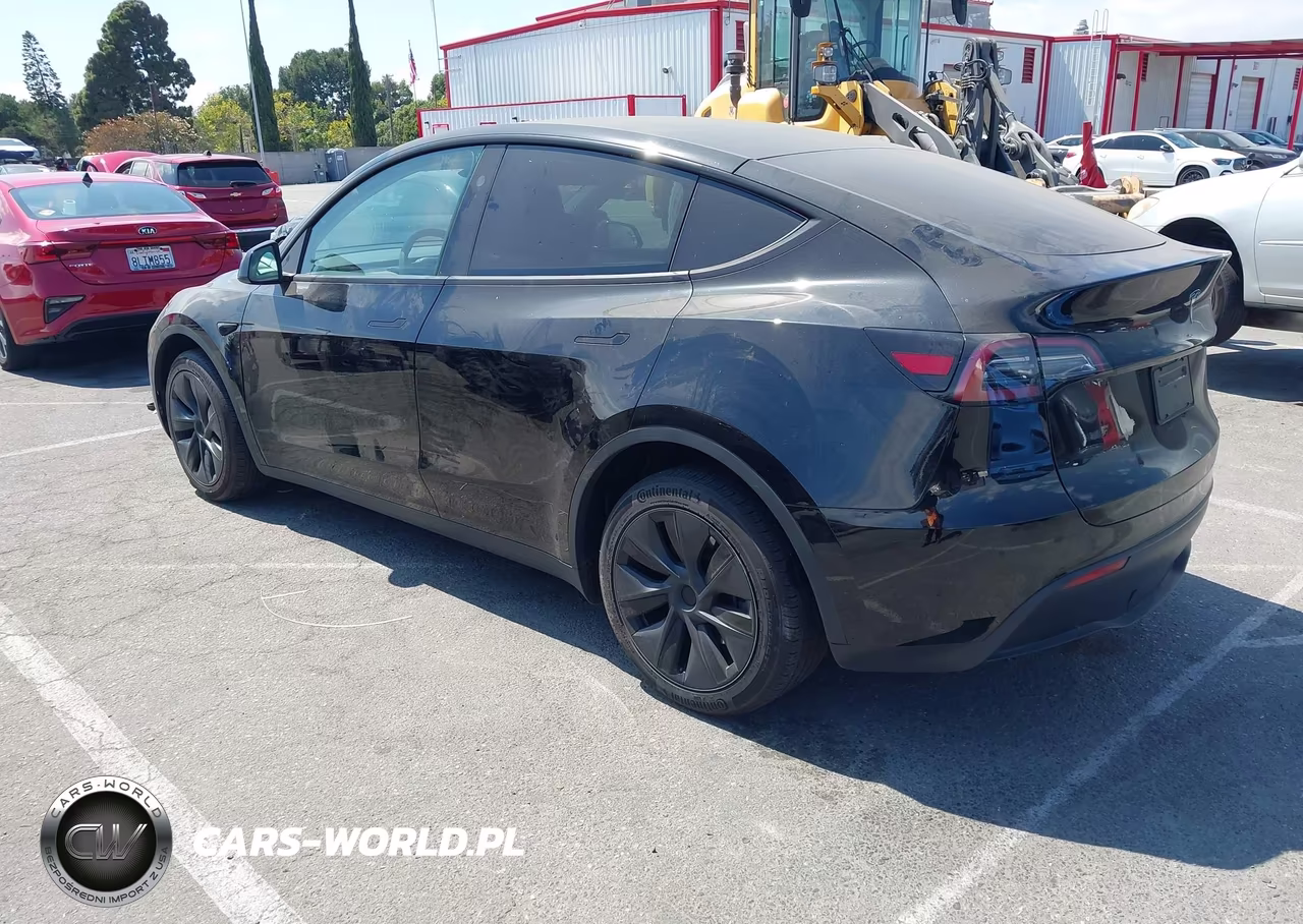 2024 Tesla Model Y Long Range Single Motor Rear-Wheel Drive-Rwd VIN:7SAYGDED0RF207216 - 3