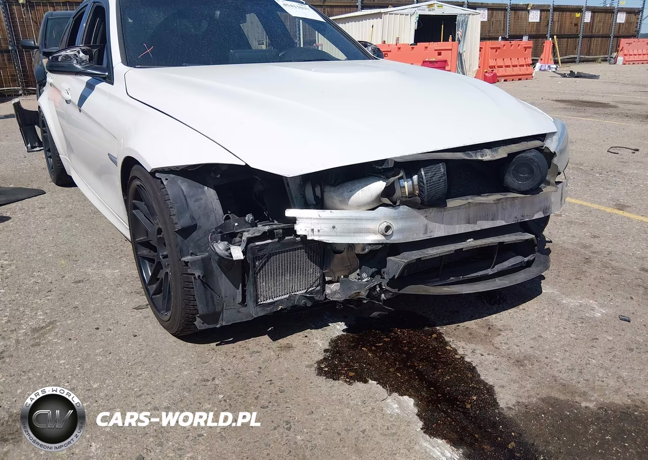 2015 BMW M3 VIN:WBS3C9C53FP804690 - 6