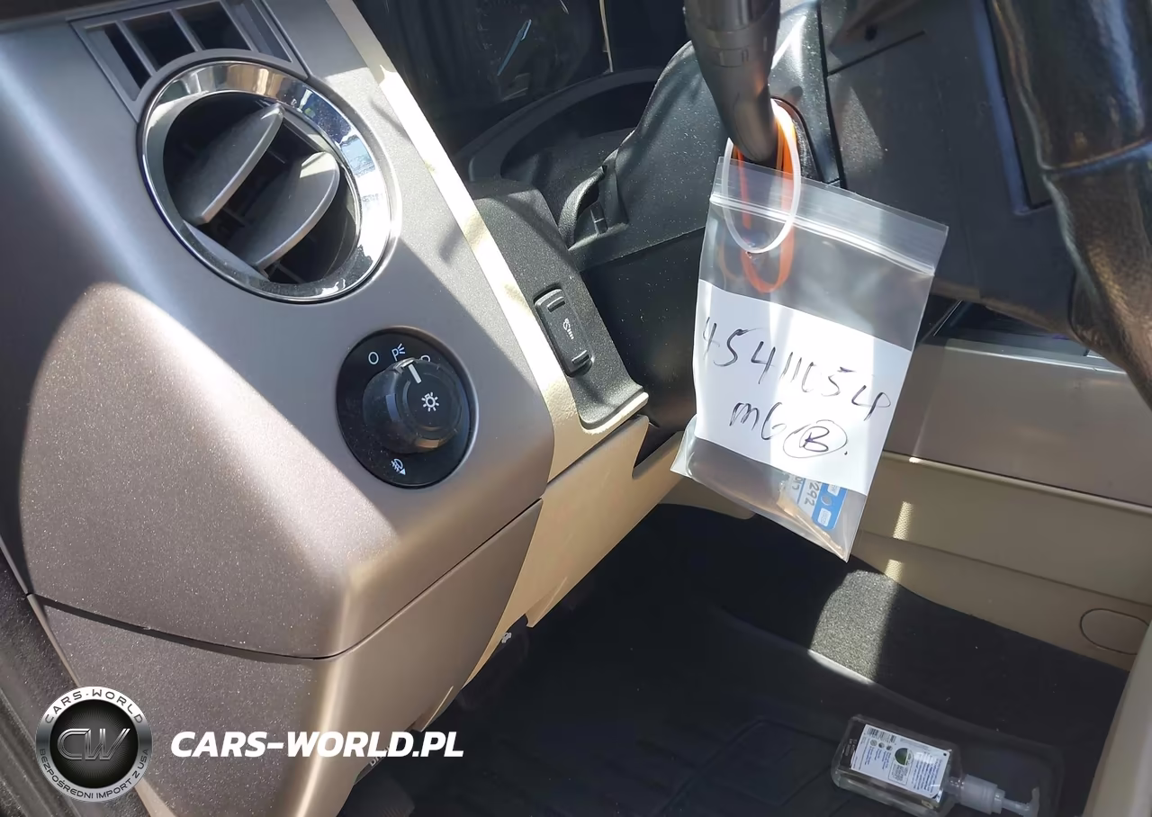 2017 Ford Expedition Xlt VIN:1FMJU1HT4HEA33378 - 19