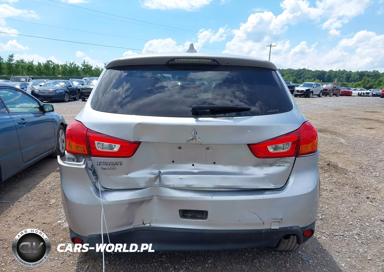 2017 Mitsubishi Outlander Sport 2.0 Le VIN:JA4AR3AU9HZ051463 - 16