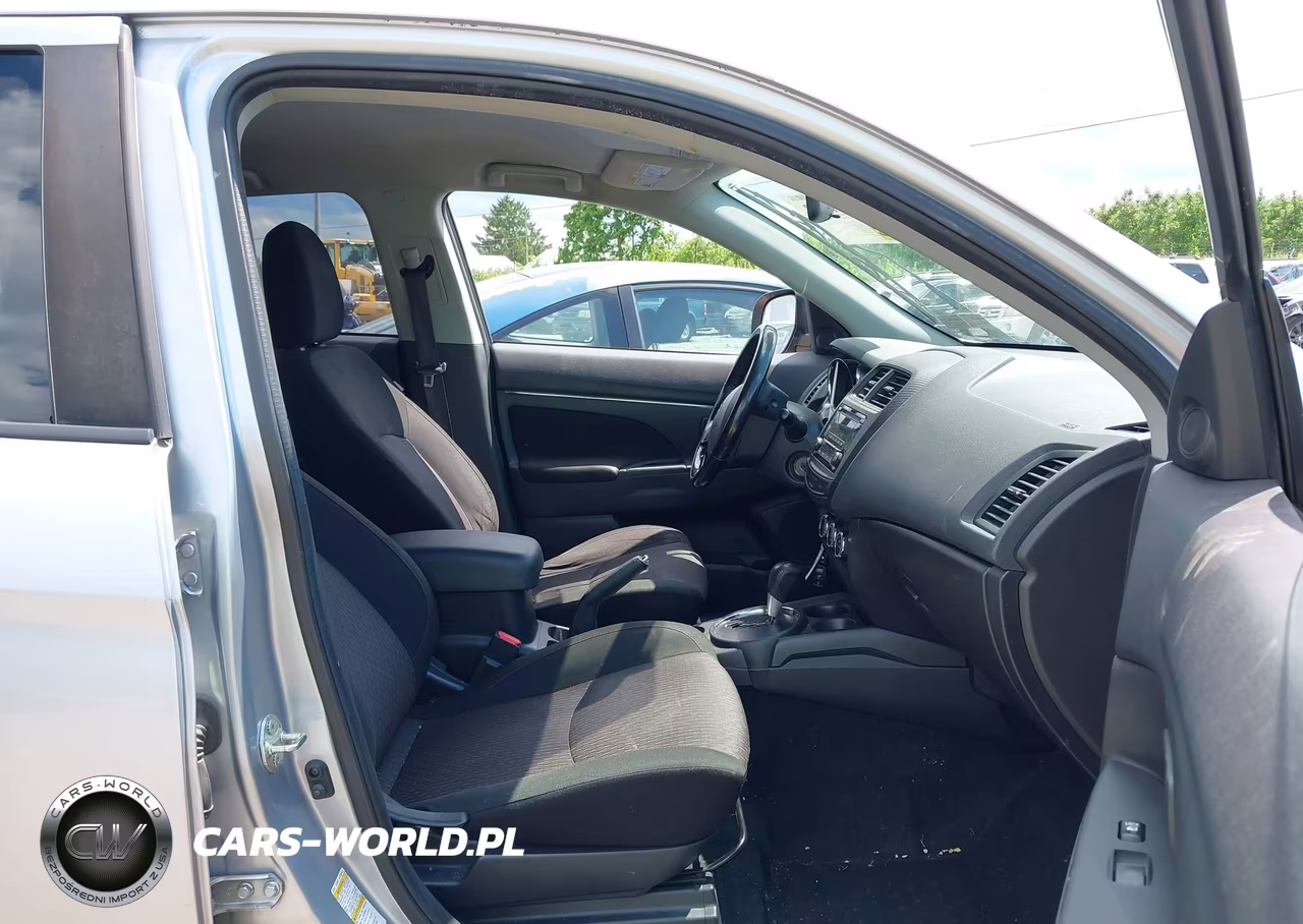 2017 Mitsubishi Outlander Sport 2.0 Le VIN:JA4AR3AU9HZ051463 - 5