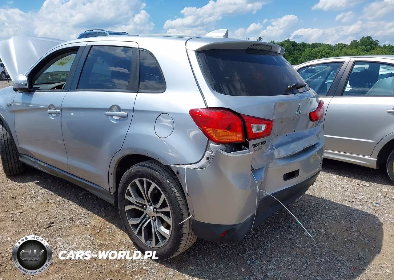 2017 Mitsubishi Outlander Sport 2.0 Le VIN:JA4AR3AU9HZ051463 - 6