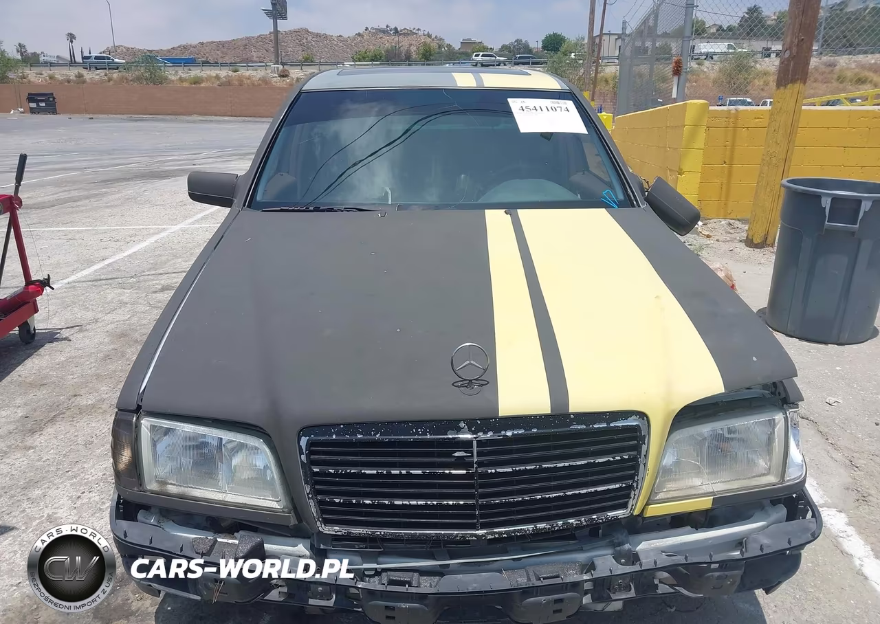 1999 Mercedes-Benz C 230 Kompressor VIN:WDBHA24G4XA758932 - 13