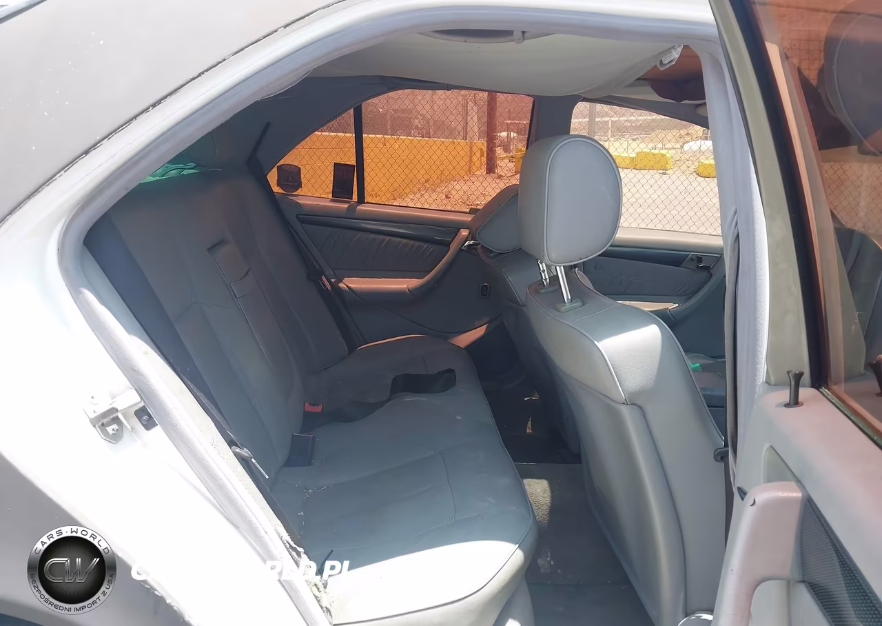 1999 Mercedes-Benz C 230 Kompressor VIN:WDBHA24G4XA758932 - 8