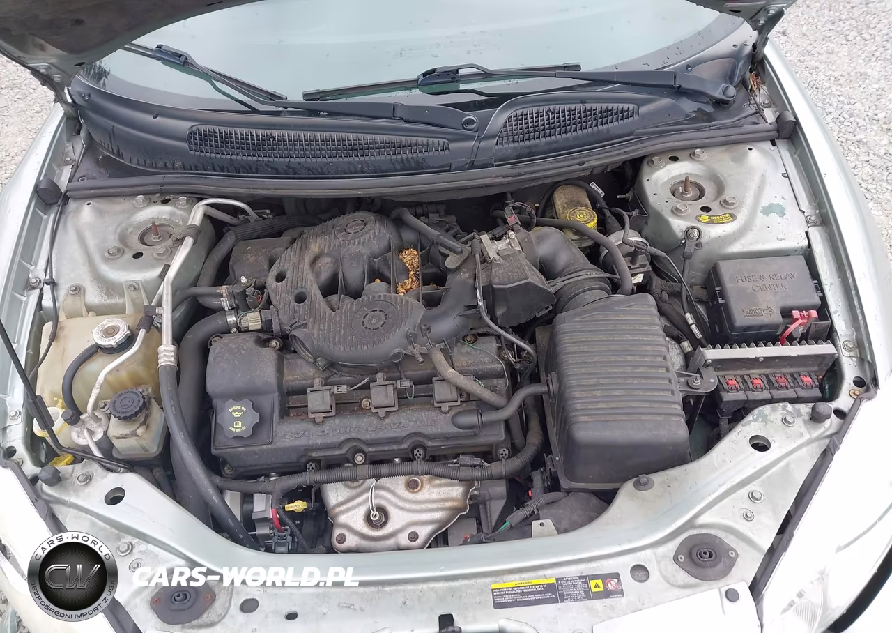 2005 Chrysler Sebring VIN:1C3EL45R05N635665 - 10