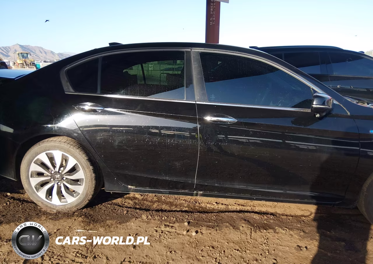 2014 Honda Accord Hybrid VIN:1HGCR6F36EA003768 - 13