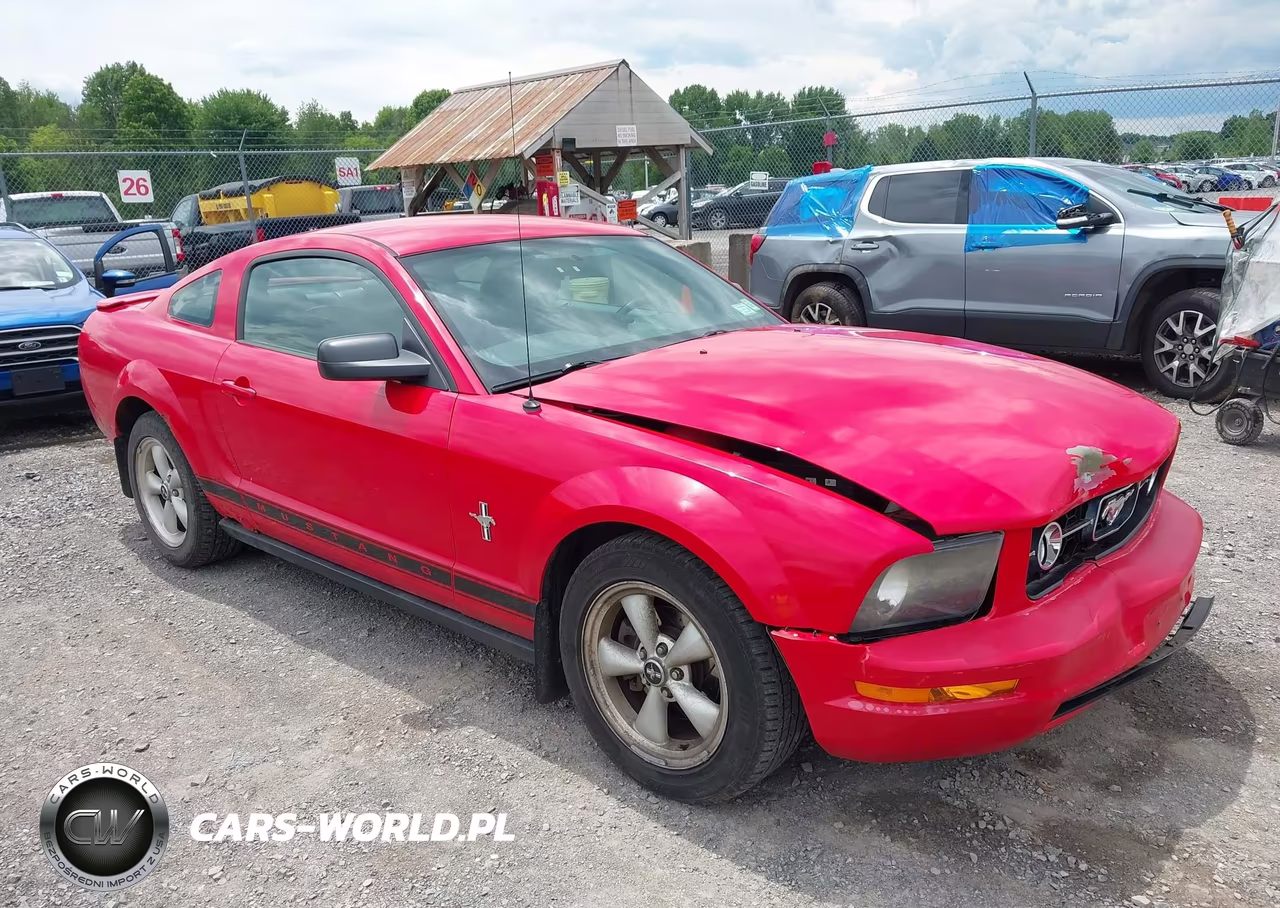 2007 Ford Mustang V6 Deluxe-V6 Premium
