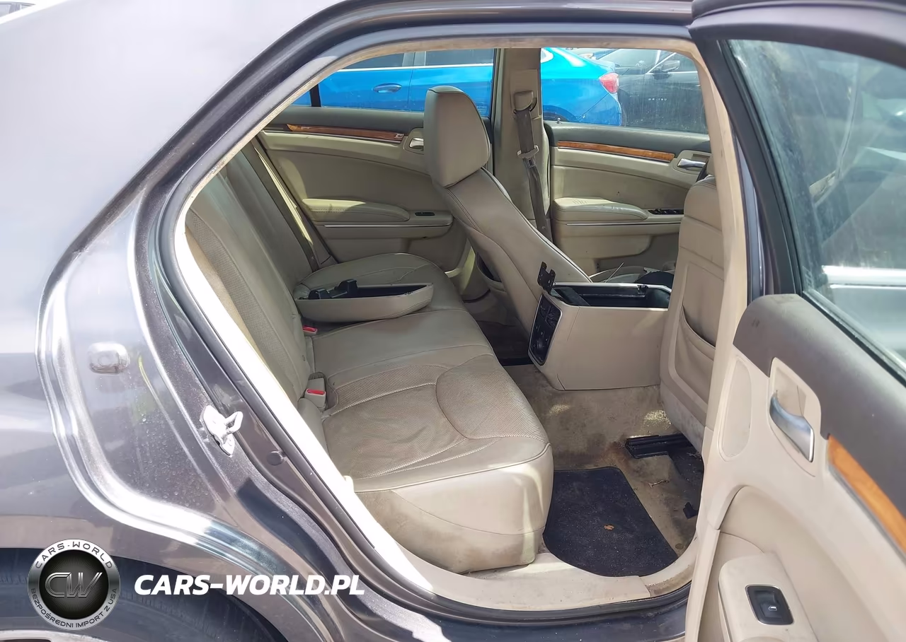 2014 Chrysler 300C VIN:2C3CCAEG1EH377556 - 8