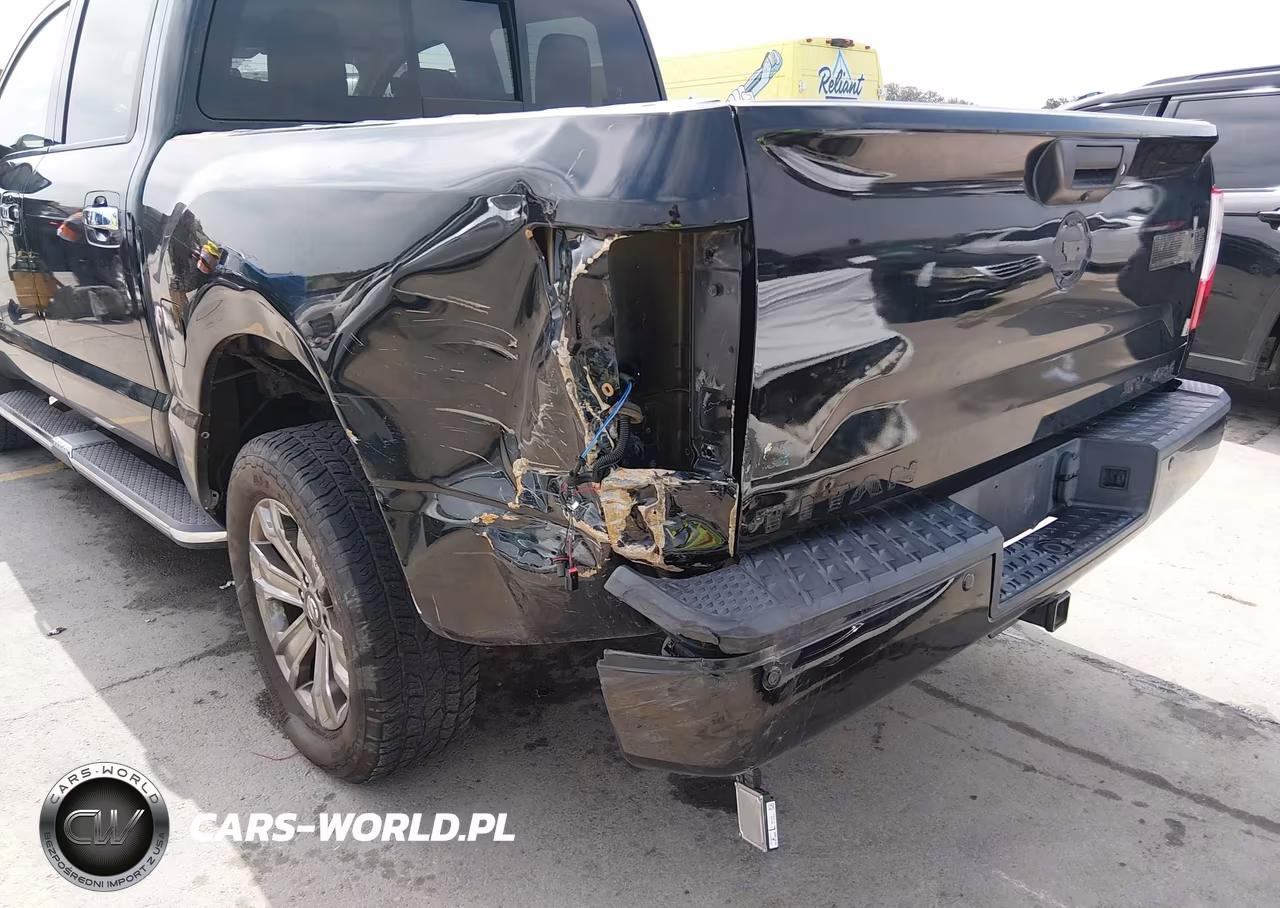 2017 Nissan Titan Sv VIN:1N6AA1E56HN546177 - 6
