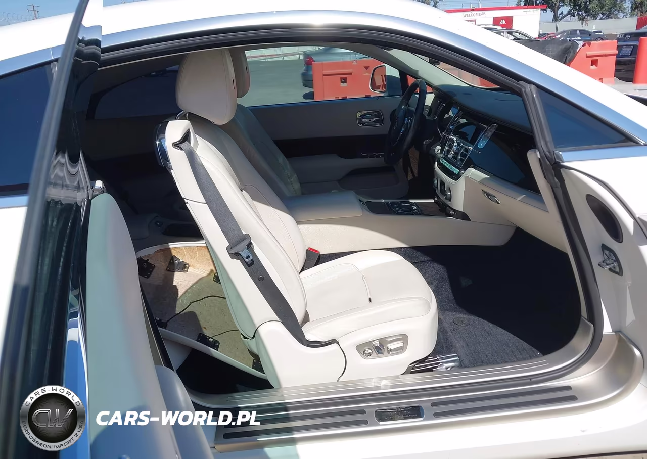 2014 Rolls-Royce Wraith VIN:SCA665C56EUX84477 - 5