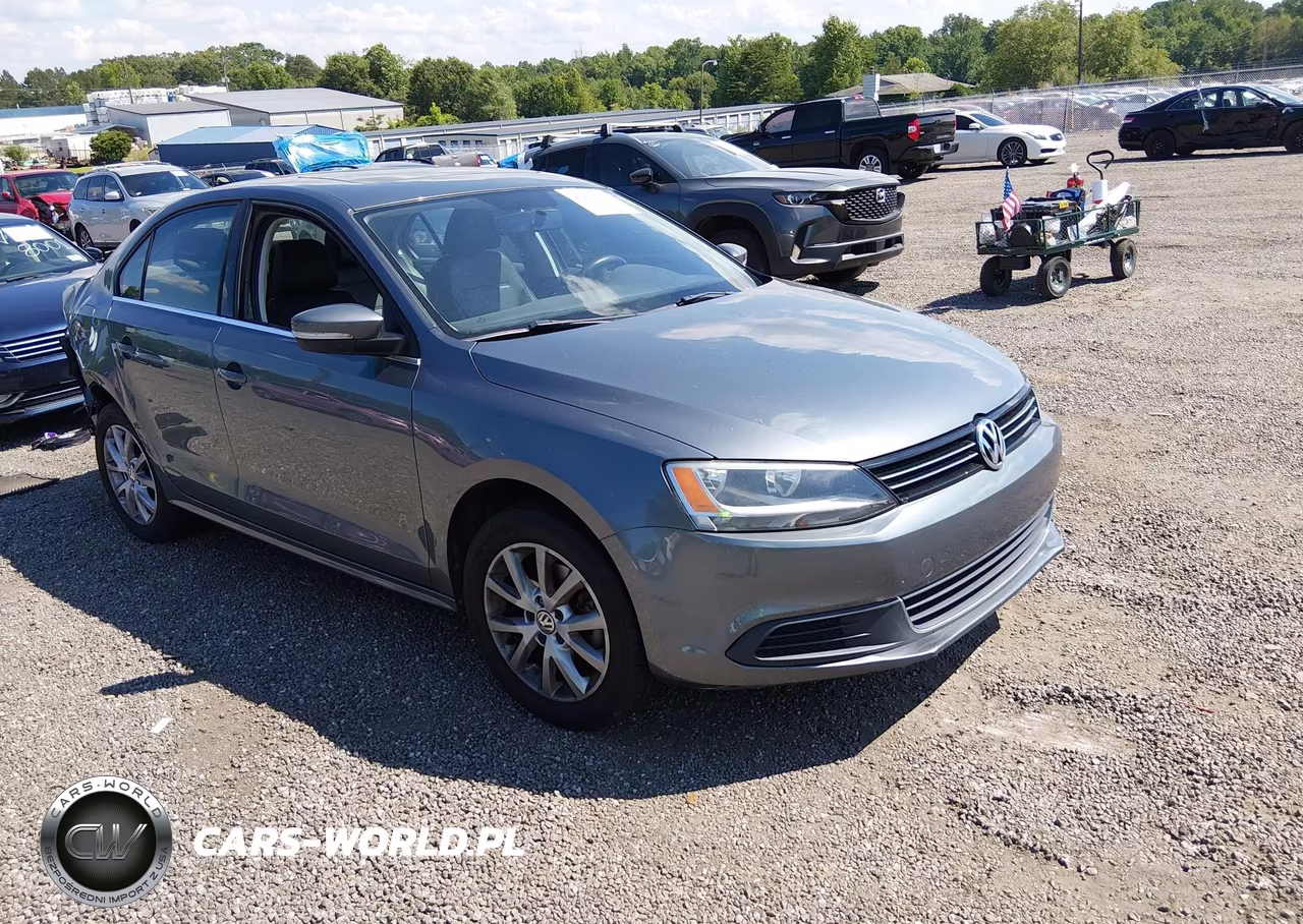 2013 Volkswagen Jetta 2.5L Se – zdjęcie 1 z 16