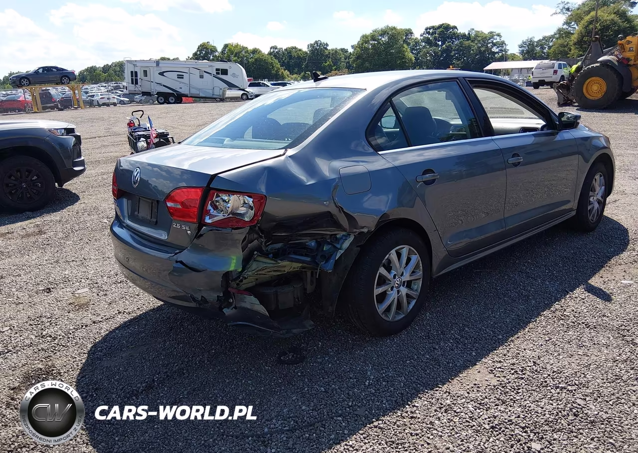 2013 Volkswagen Jetta 2.5L Se VIN:3VWDX7AJXDM378999 - 4