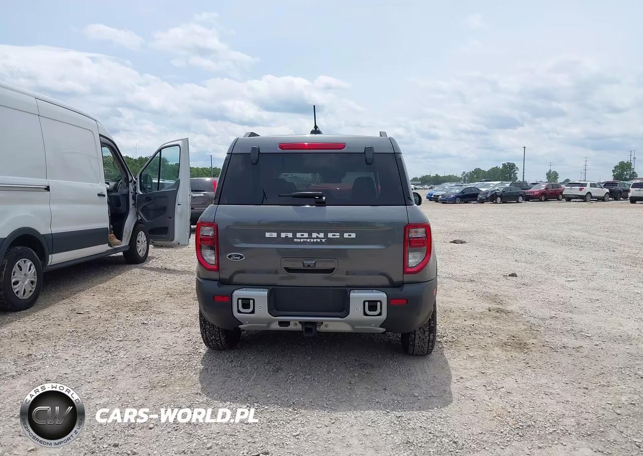 2025 Ford Bronco Sport Big Bend VIN:3FMCR9BN0SRF40219 - 16