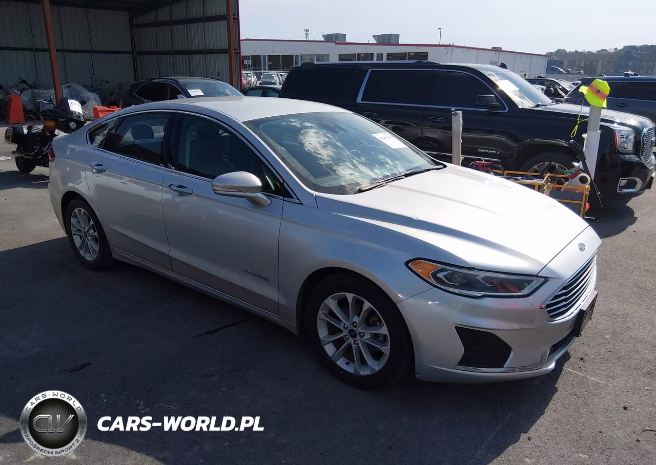 2019 Ford Fusion Hybrid Sel – zdjęcie 1 z 19