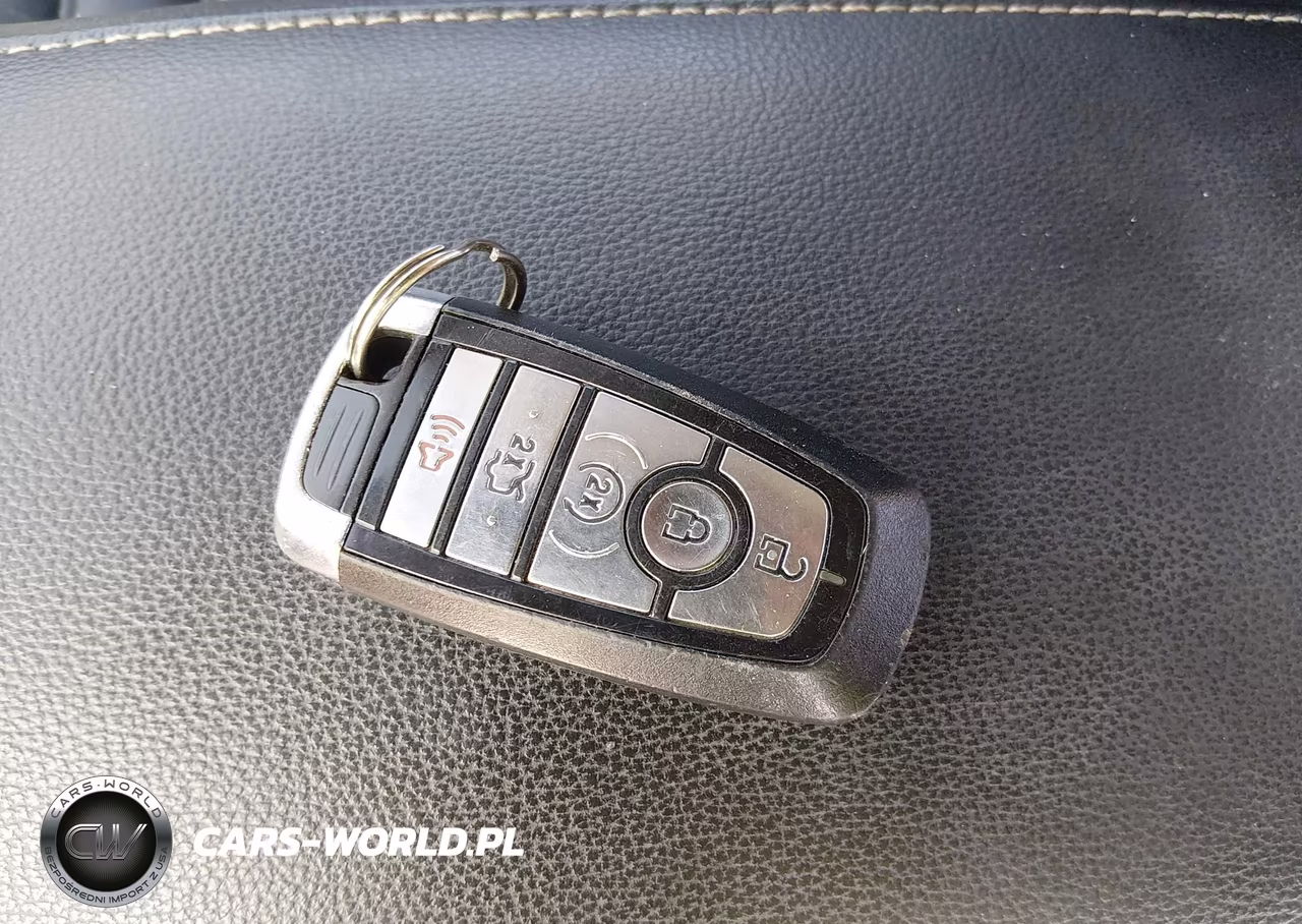2019 Ford Fusion Hybrid Sel VIN:3FA6P0MUXKR202923 - 11