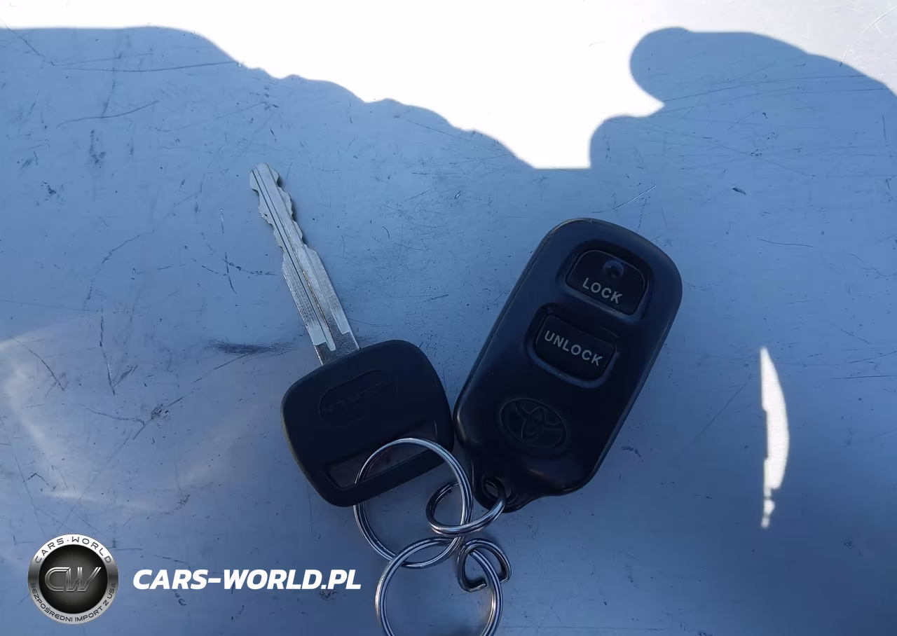 2003 Toyota Corolla Le VIN:1NXBR38E43Z130484 - 11