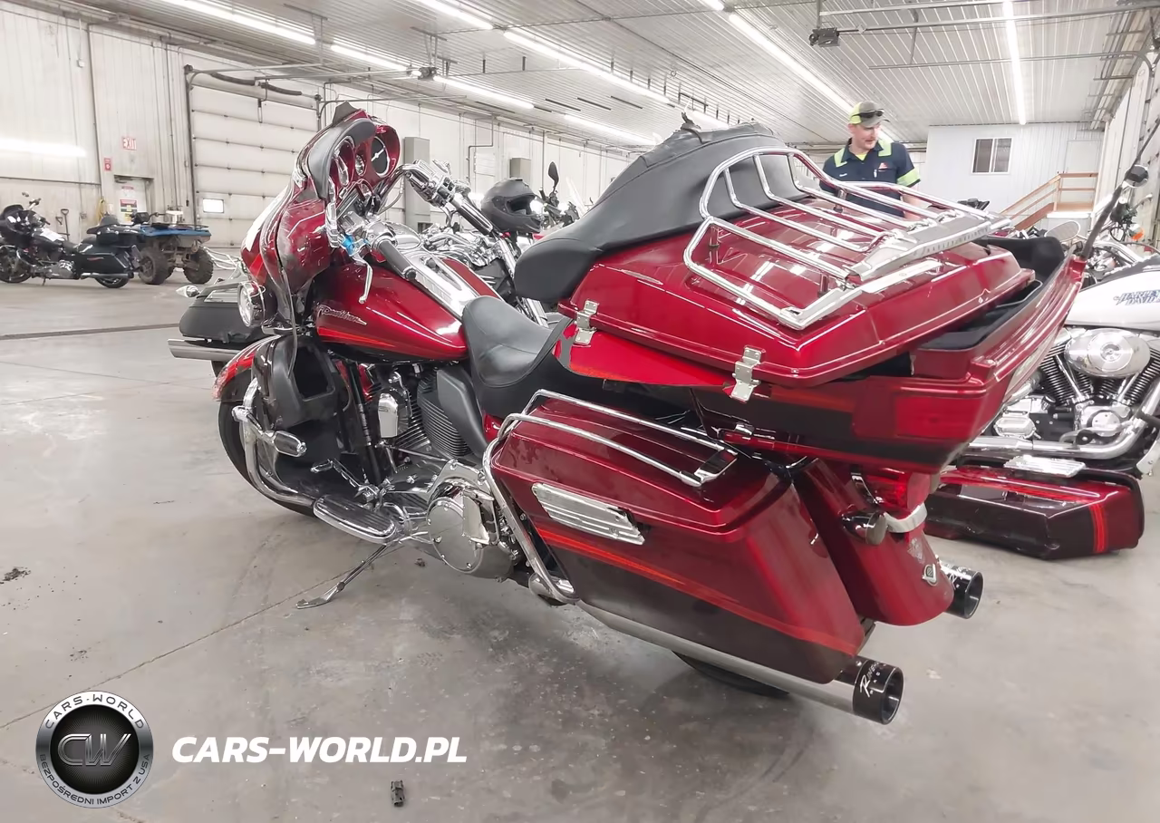 2009 Harley-Davidson Flhtcuse4 VIN:1HD1PR8199Y952798 - 3