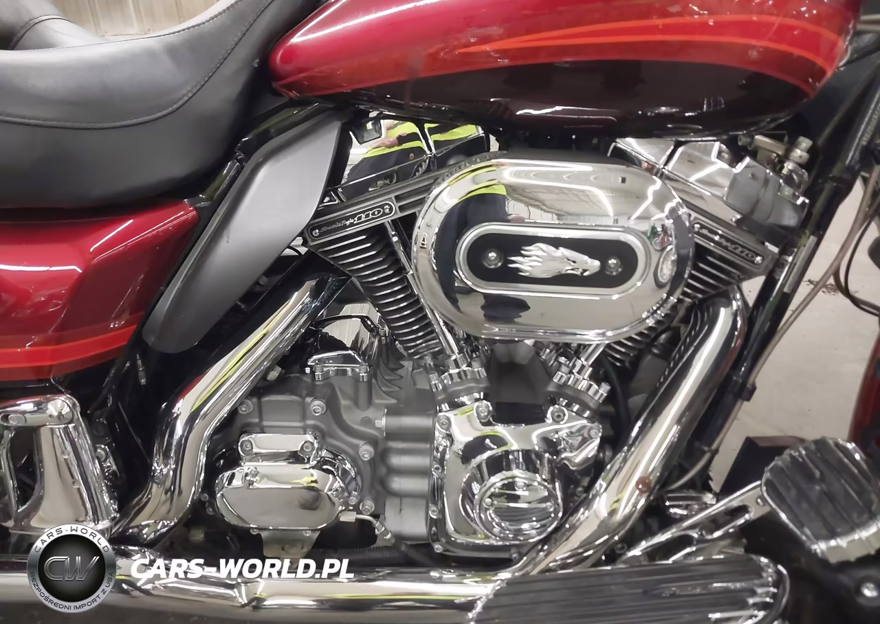 2009 Harley-Davidson Flhtcuse4 VIN:1HD1PR8199Y952798 - 8