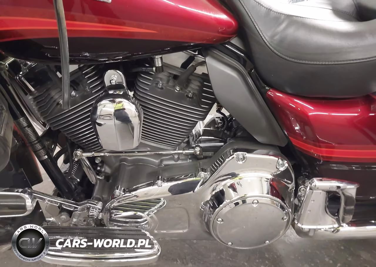 2009 Harley-Davidson Flhtcuse4 VIN:1HD1PR8199Y952798 - 9