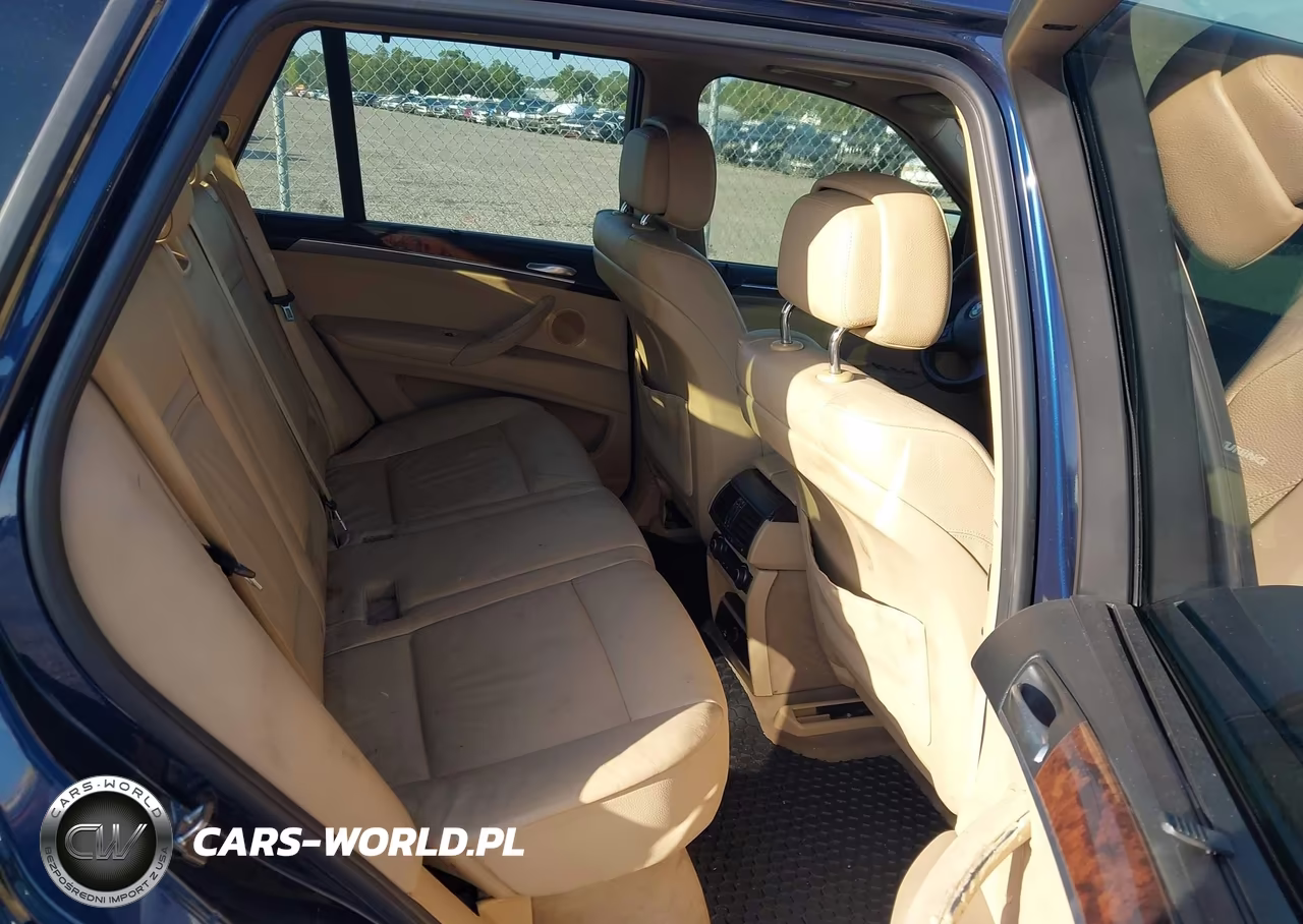 2011 BMW X5 xDrive35D VIN:5UXZW0C56BL370253 - 8