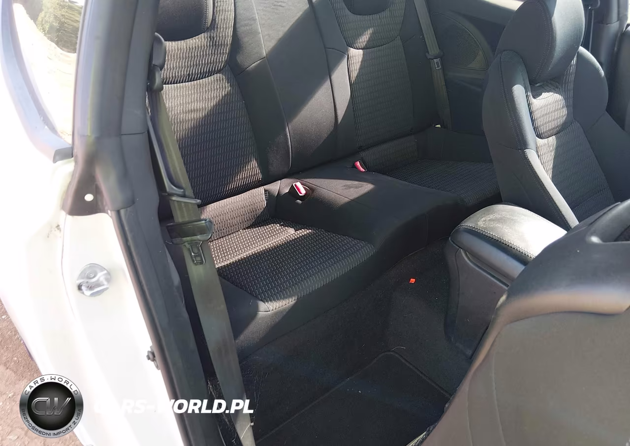 2013 Hyundai Genesis 2.0T VIN:KMHHT6KD6DU099821 - 8