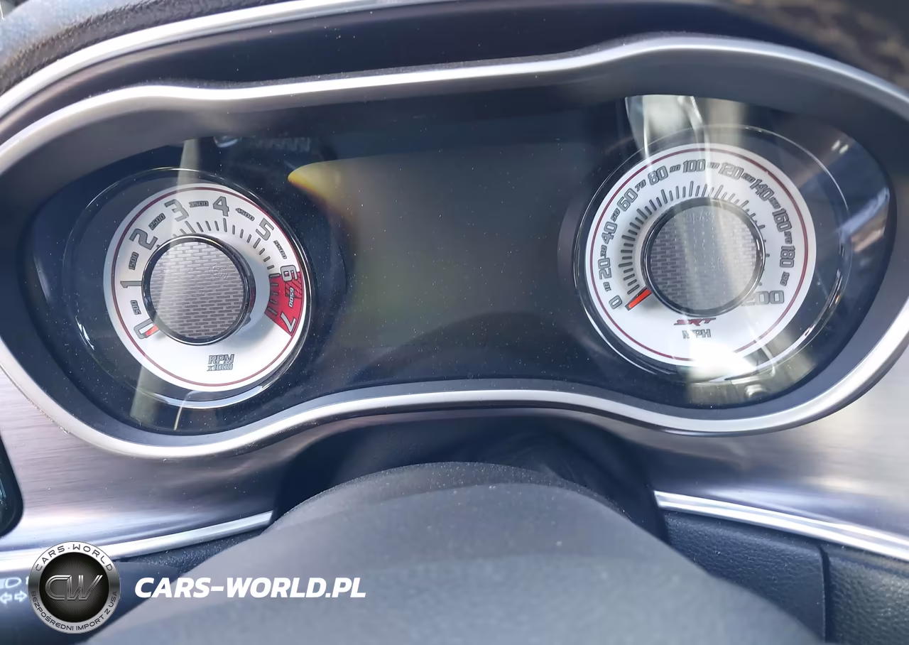 2018 Dodge Challenger VIN:2C3CDZH91JH102238 - 7