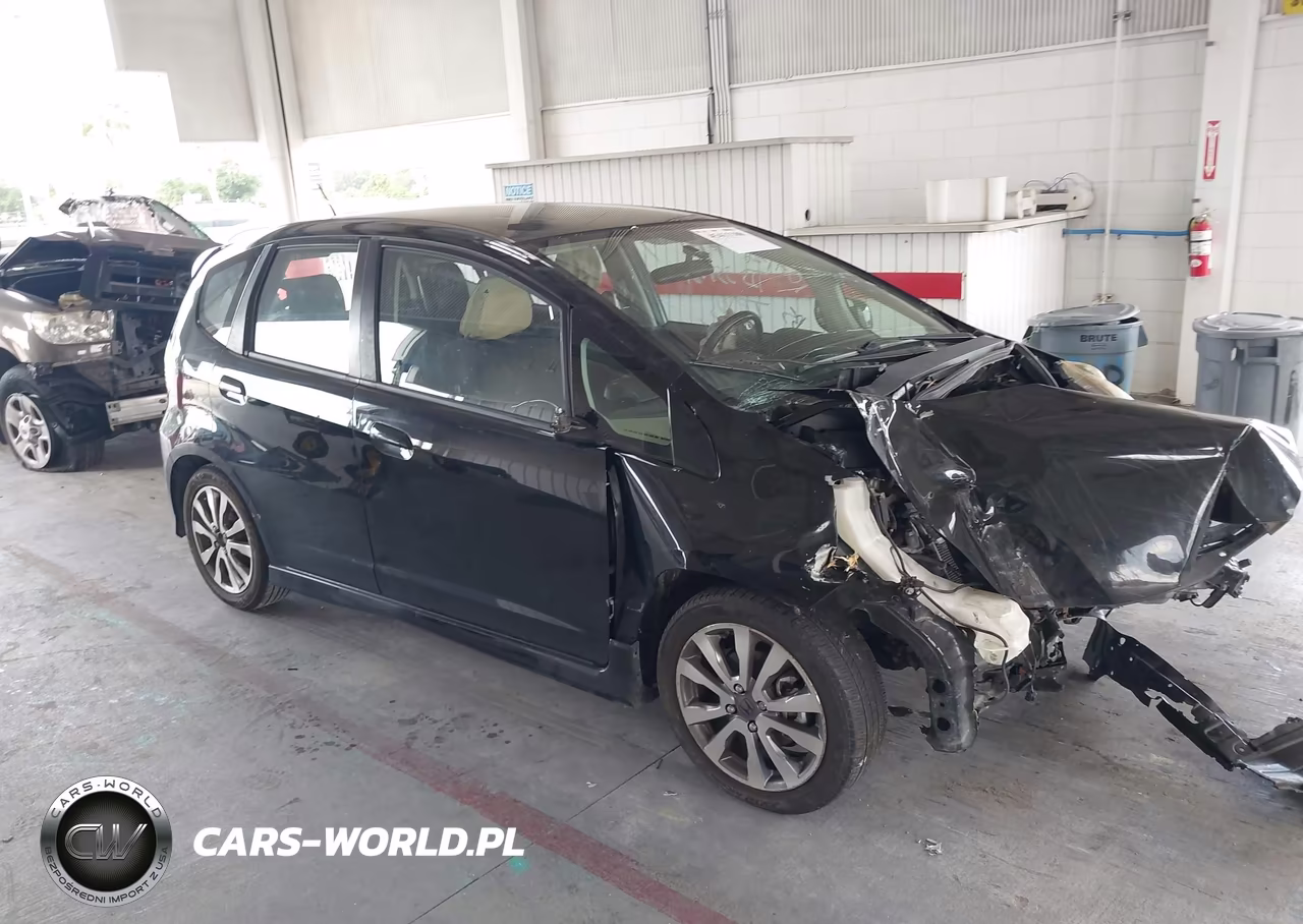2013 Honda Fit Sport