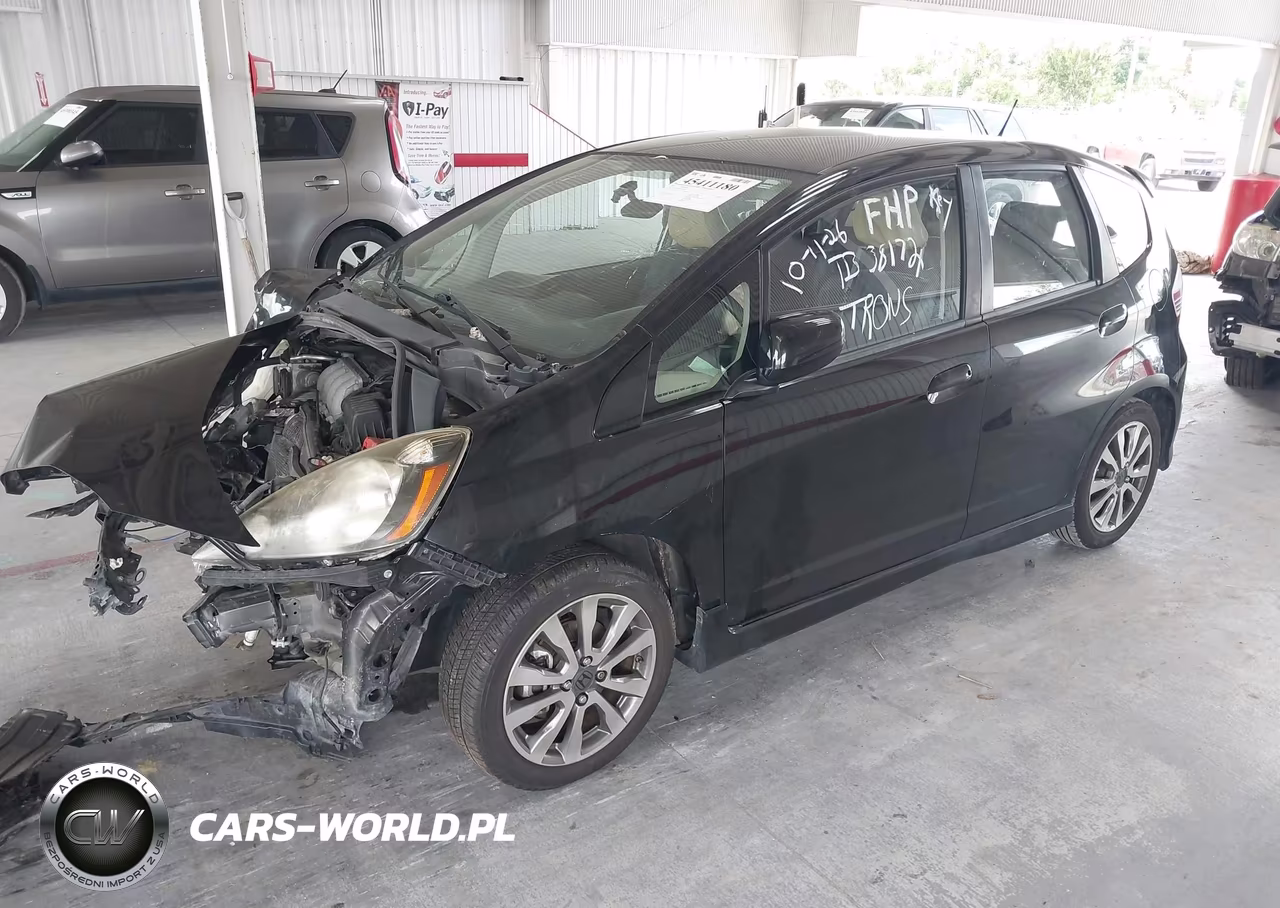 2013 Honda Fit Sport VIN:JHMGE8H59DC029028 - 2