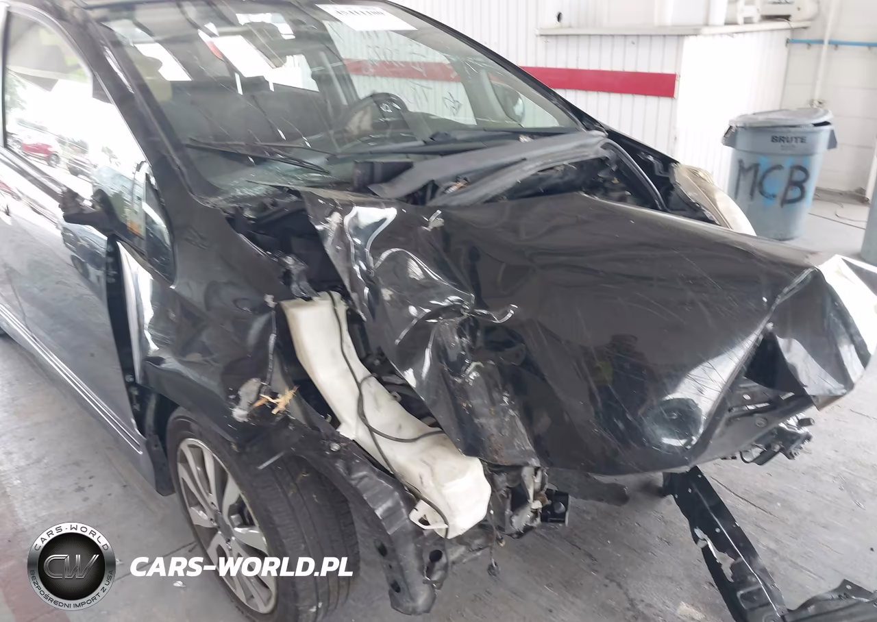 2013 Honda Fit Sport VIN:JHMGE8H59DC029028 - 6