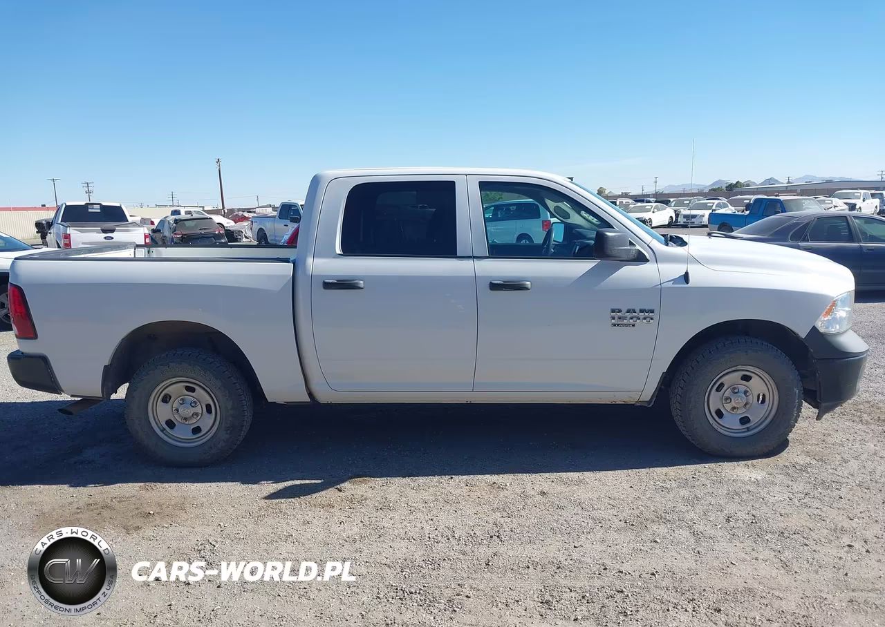 2021 Ram 1500 Classic VIN:3C6RR7KG8MG664085 - 16