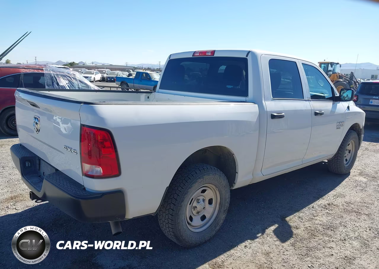 2021 Ram 1500 Classic VIN:3C6RR7KG8MG664085 - 4