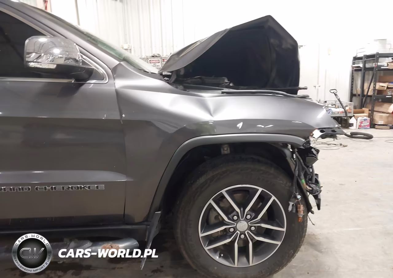 2018 Jeep Grand Cherokee Limited 4X4 VIN:1C4RJFBG8JC347562 - 20