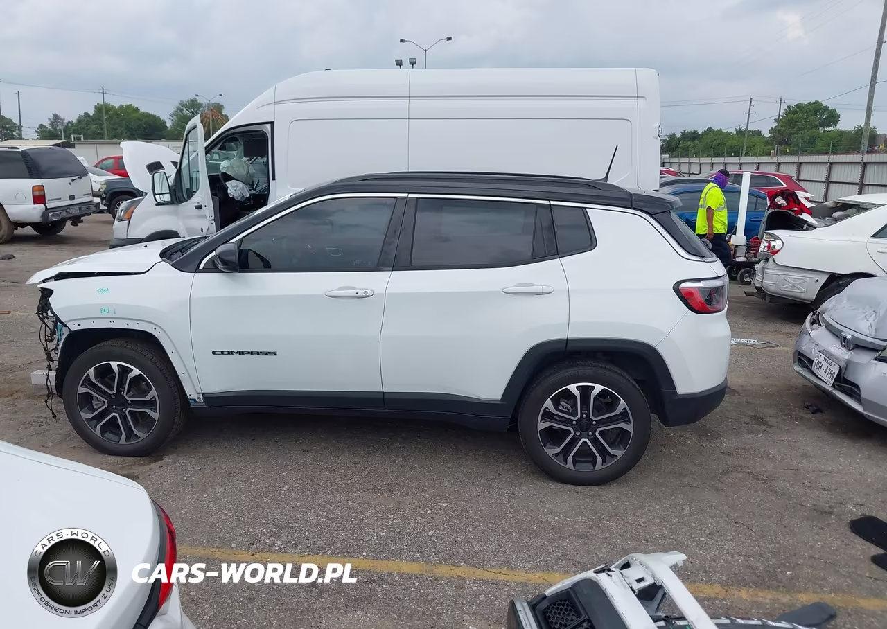 2024 Jeep Compass Limited 4X4 VIN:3C4NJDCN5RT589130 - 15