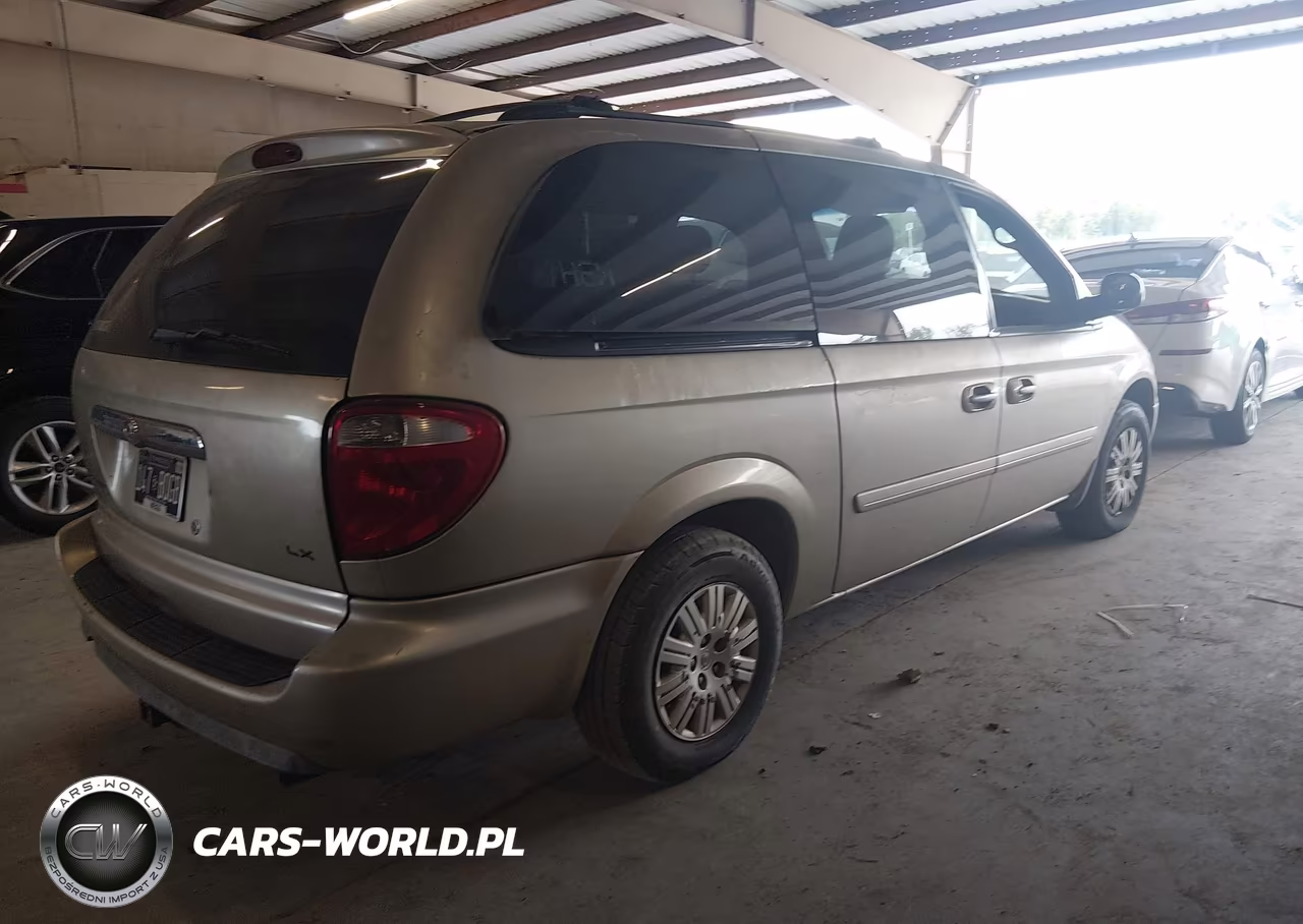 2006 Chrysler Town & Country Lx VIN:2A4GP44R36R723490 - 4
