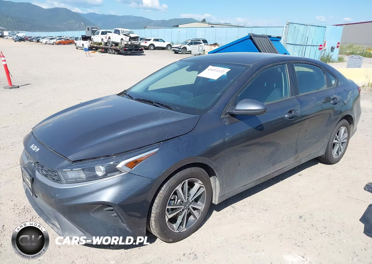 2024 Kia Forte Lxs VIN:3KPF24AD4RE781252 - 2