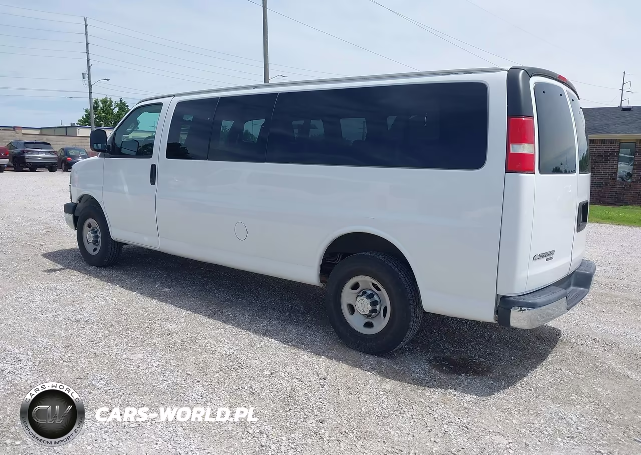 2016 Chevrolet Express 3500 Lt VIN:1GAZGPFG9G1316817 - 3