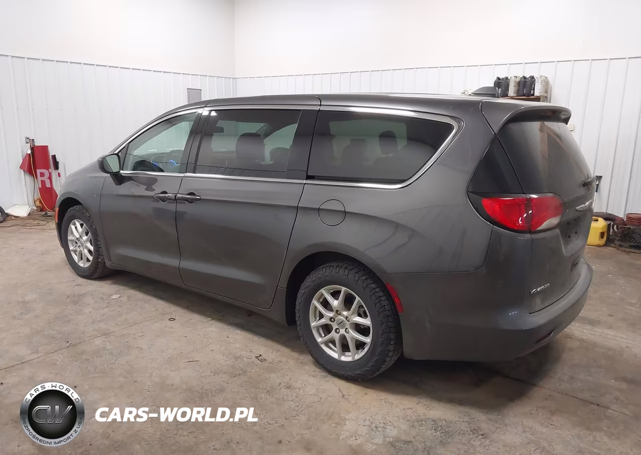 2022 Chrysler Voyager Lx VIN:2C4RC1CG6NR132402 - 3