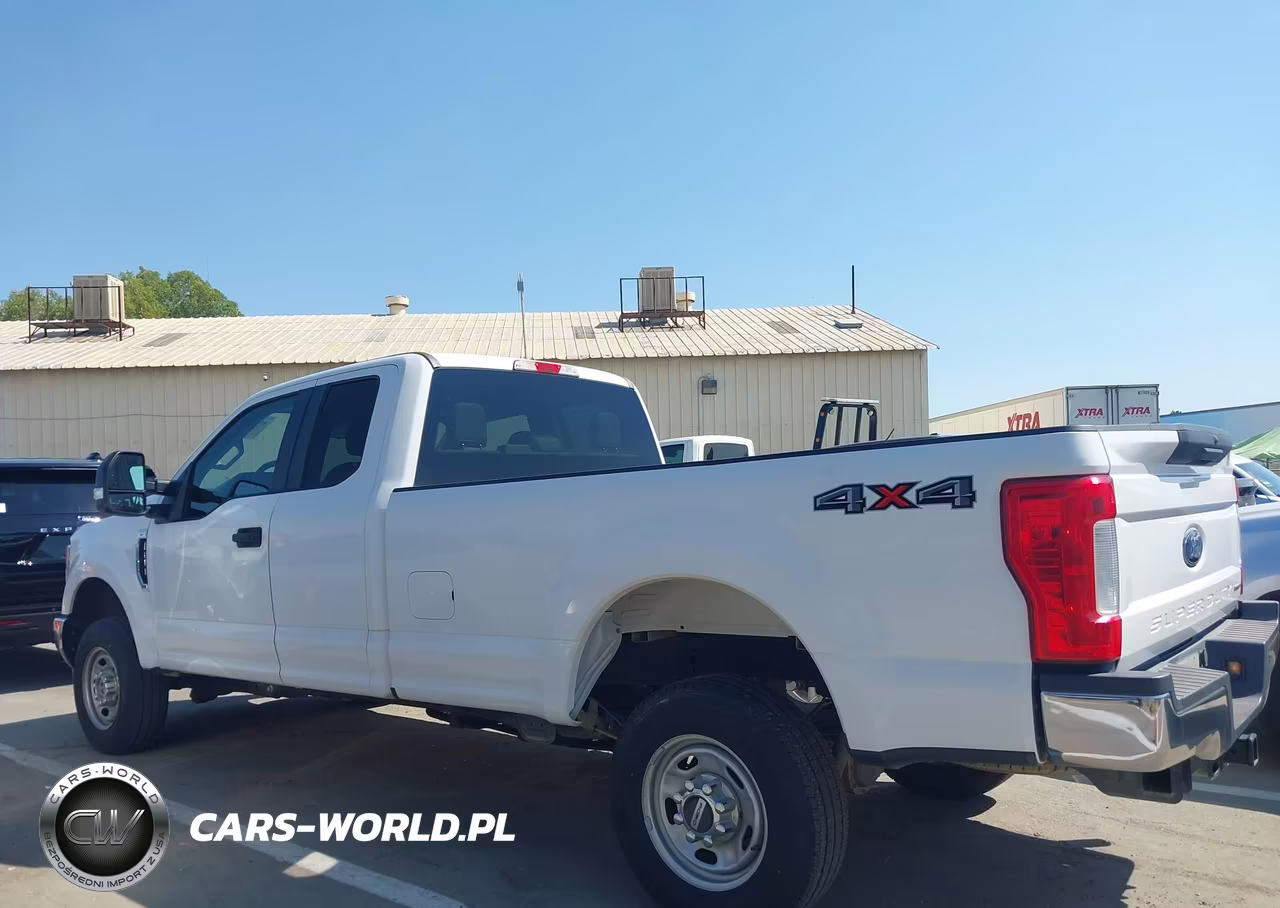 2018 Ford F-250 Lariat-Xl-Xlt VIN:1FT7X2B67JEC84139 - 14