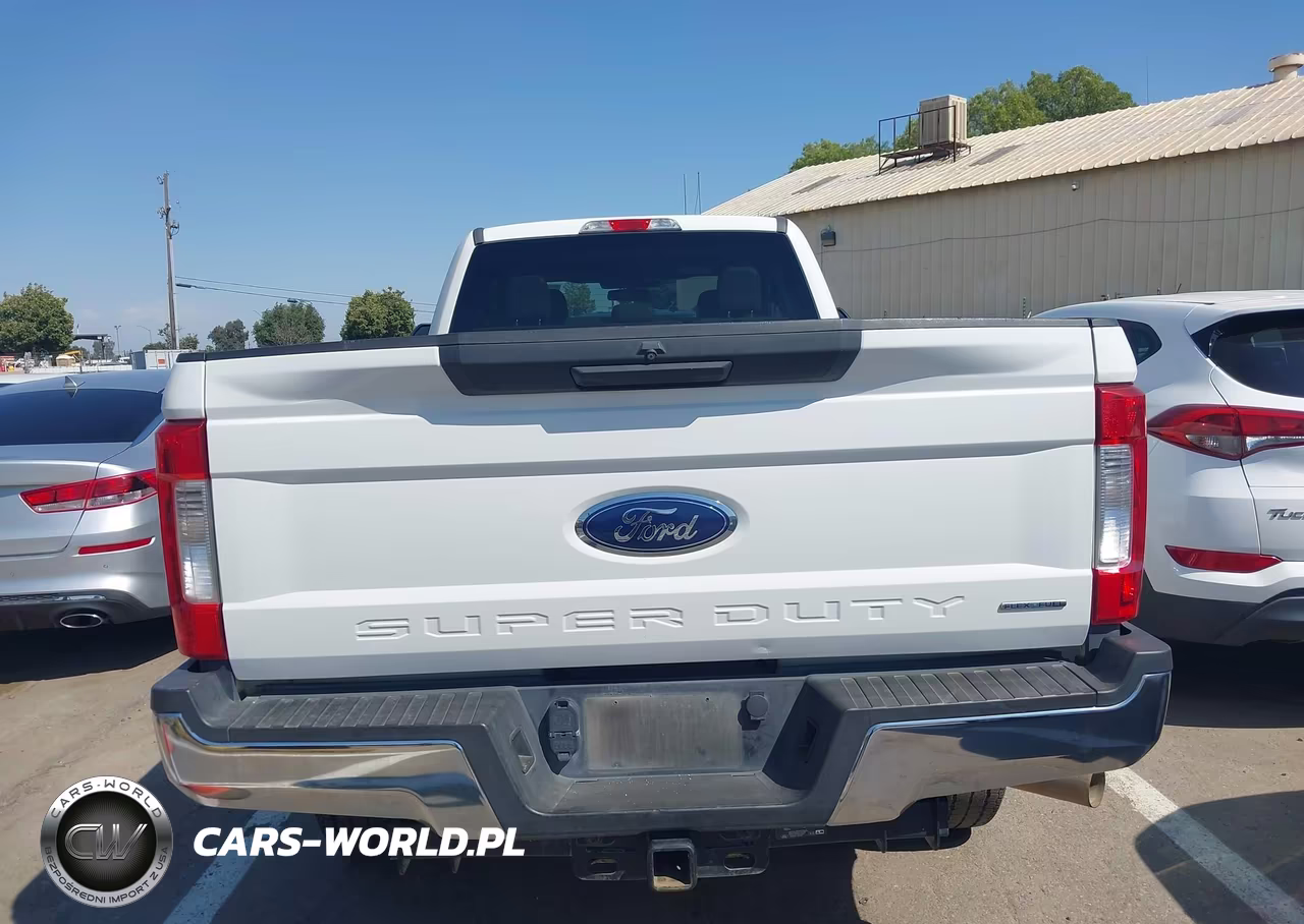 2018 Ford F-250 Lariat-Xl-Xlt VIN:1FT7X2B67JEC84139 - 16