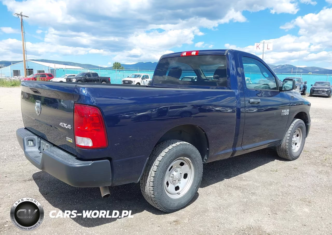 2018 Ram 1500 Tradesman 4X4 6'4 Box VIN:3C6JR7AG8JG323683 - 4