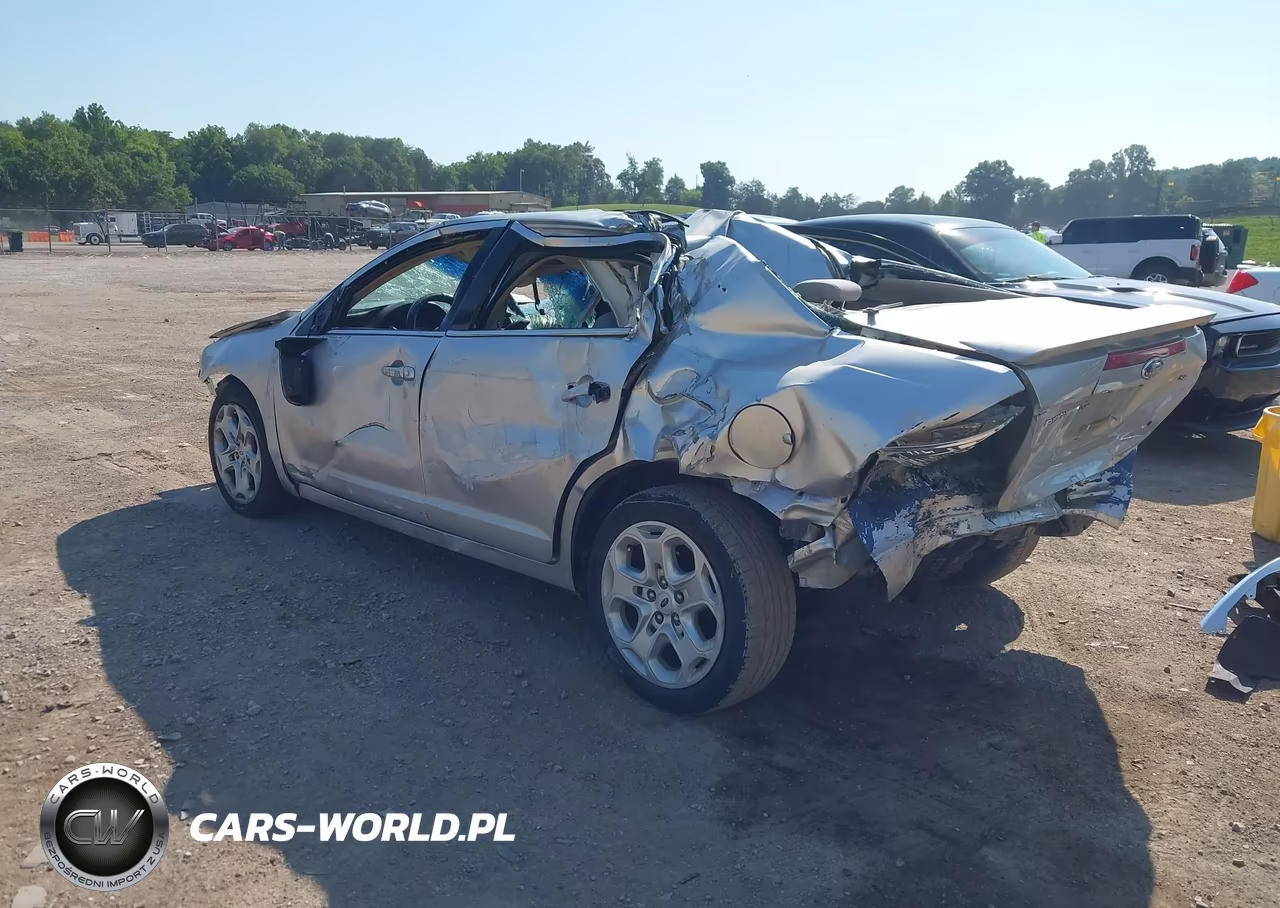 2011 Ford Fusion Se VIN:3FAHP0HAXBR197778 - 3