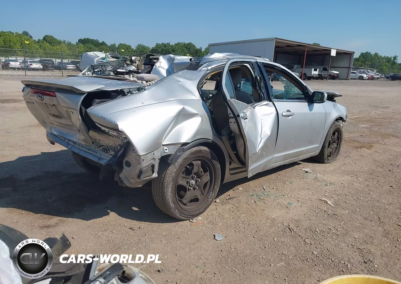 2011 Ford Fusion Se VIN:3FAHP0HAXBR197778 - 4