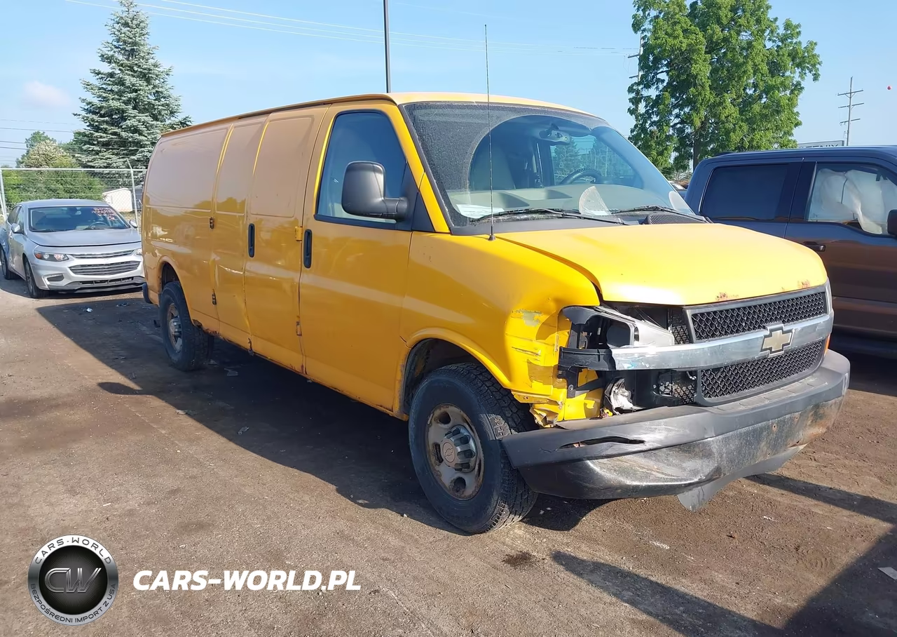 2014 Chevrolet Express 3500 Work Van